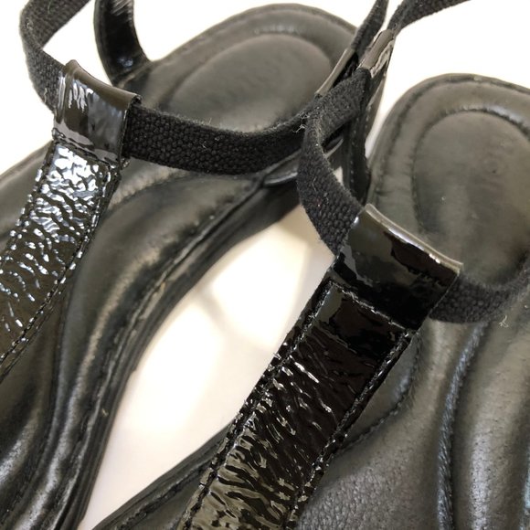 Born Trinity Patent Leather T-Strap Thong Sandals - Picture 3 of 8